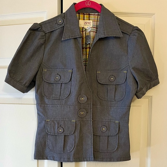 ZINC Mini Pinstripe Puff Sleeve Blazer - Picture 1 of 4